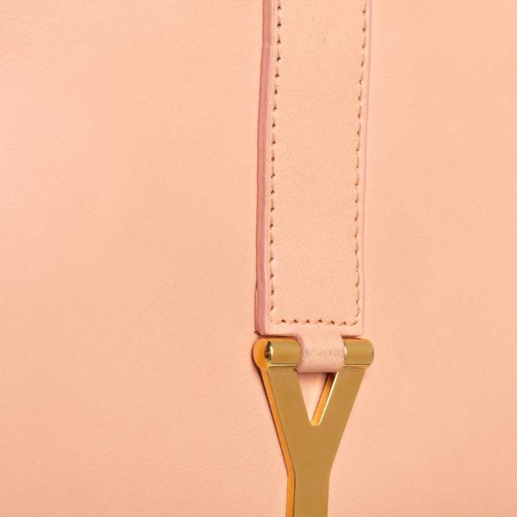 مملوكة مسبقًا Saint Laurent Peach Leather Y-Ligne Zip Around Wallet