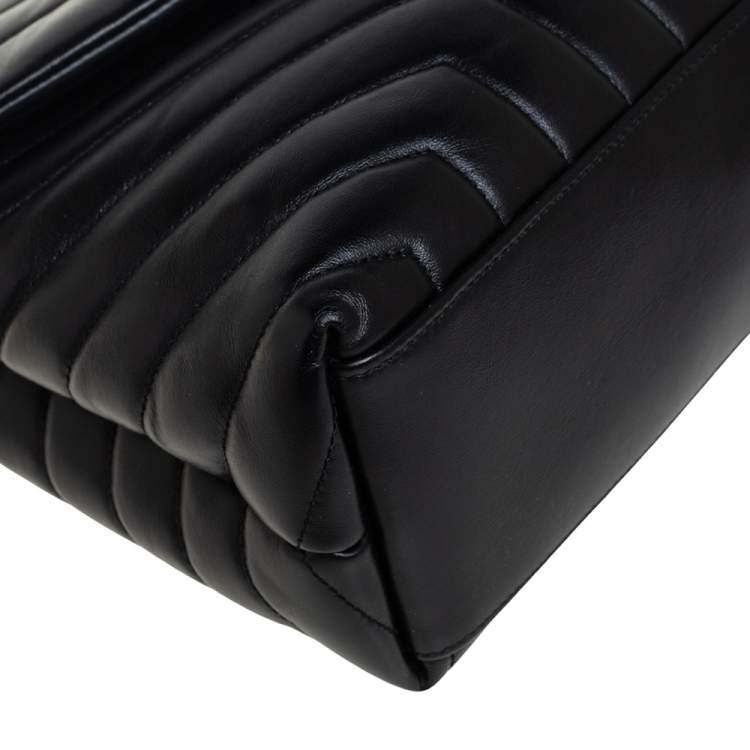 Pre Owned Saint Laurent Black Matelasse Leather Medium Loulou Shoulder Bag