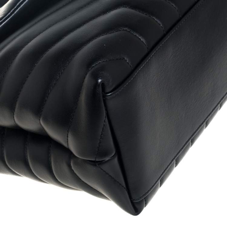 Pre Owned Saint Laurent Black Matelasse Leather Medium Loulou Shoulder Bag