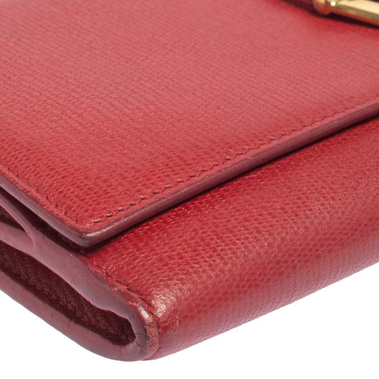 Pre Owned Saint Laurent Red Leather Y-Ligne Continental Wallet