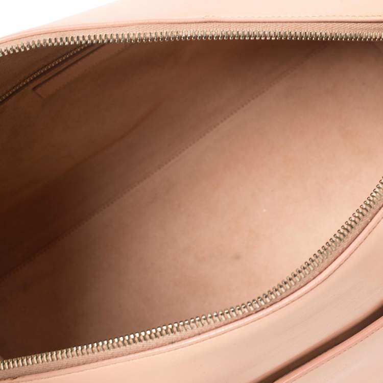 Pre Owned Saint Laurent Salmon Leather Classic Duffle 6 Bag