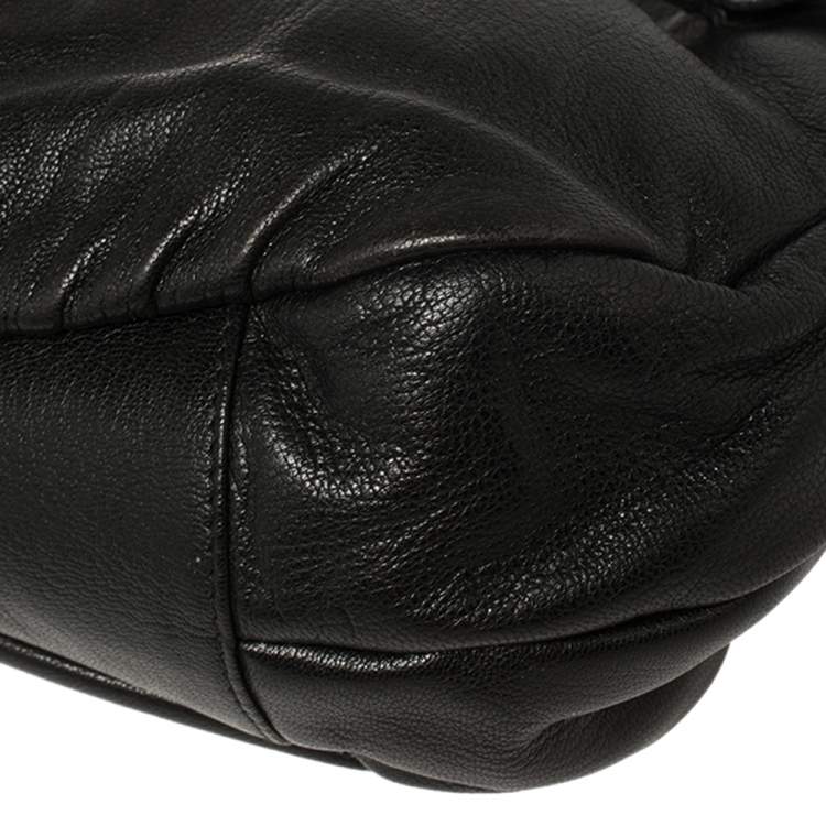 Pre Owned Yves Saint Laurent Black Leather Ring Hobo
