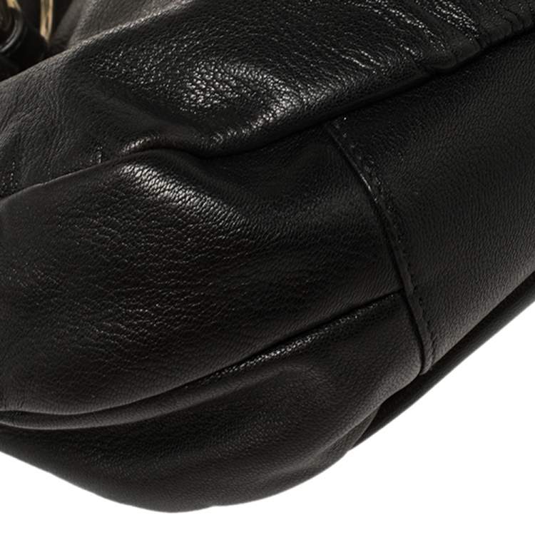Pre Owned Yves Saint Laurent Black Leather Ring Hobo