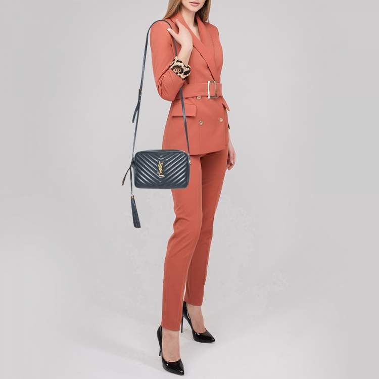 Pre Owned Saint Laurent Grey Matelasse Leather Monogram Lou Camera Crossbody Bag