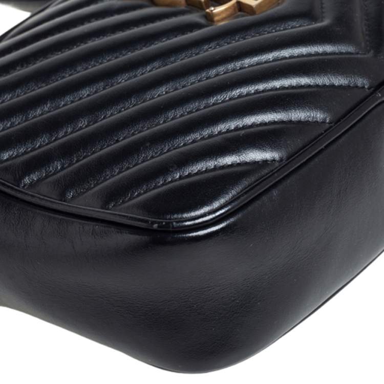 Pre Owned Saint Laurent Black Matelassé Leather Monogram Lou Camera Crossbody Bag