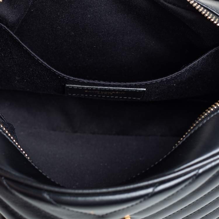 Pre Owned Saint Laurent Black Matelassé Leather Monogram Lou Camera Crossbody Bag