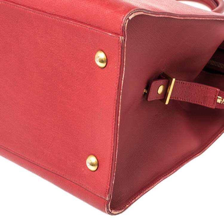 Pre Owned Saint Laurent Red Textured Leather Large Y Cabas Chyc Tote
