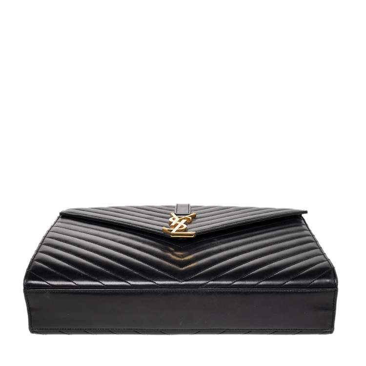 Pre Owned Saint Laurent Black Quilted Leather Envelope Shoulder Bag