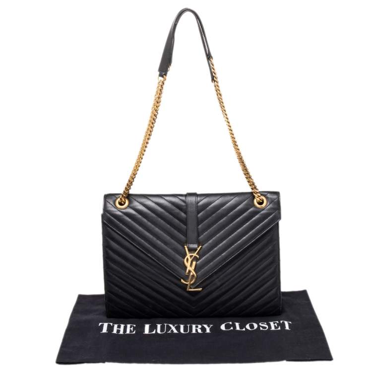 Pre Owned Saint Laurent Black Quilted Leather Envelope Shoulder Bag