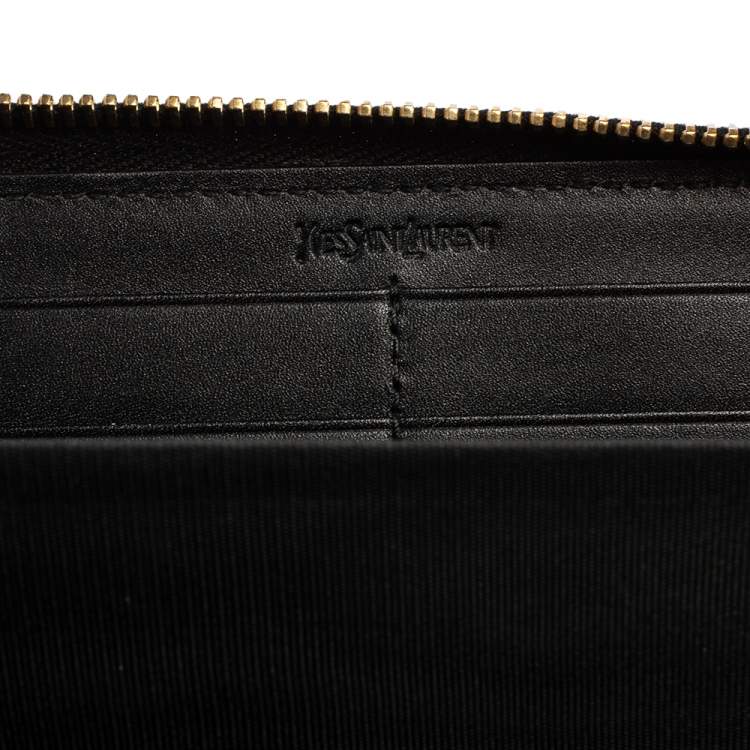 مملوكة مسبقًا Saint Laurent Black Patent Leather Belle De Jour Zip Around  Wallet