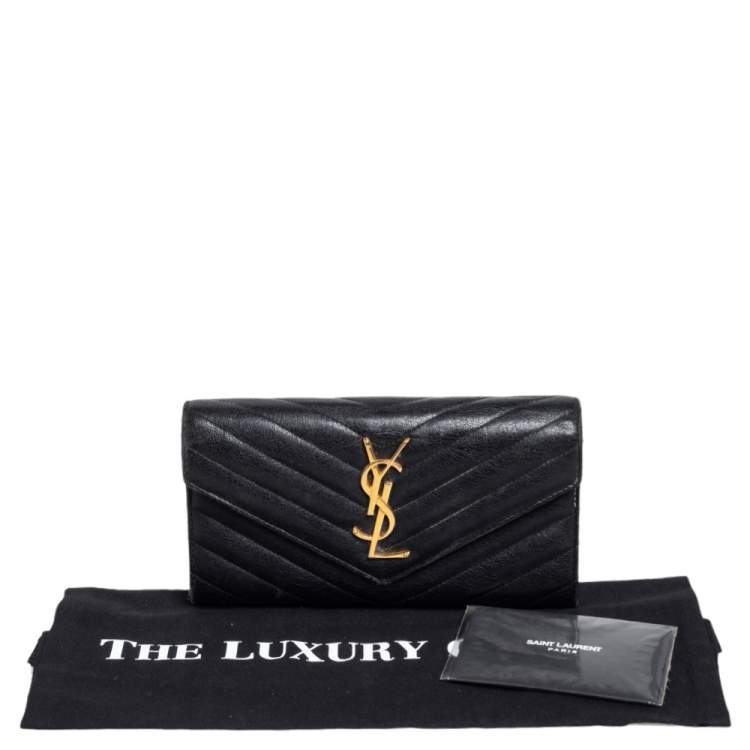 مملوكة مسبقًا Saint Laurent Black Chevron Leather Monogram Envelope Continental Wallet