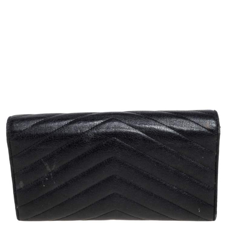 مملوكة مسبقًا Saint Laurent Black Chevron Leather Monogram Envelope Continental Wallet