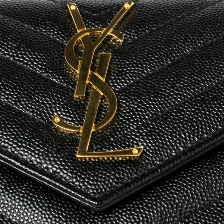 مملوكة مسبقًا Saint Laurent Black Matelassé Leather Monogram Flap Wallet