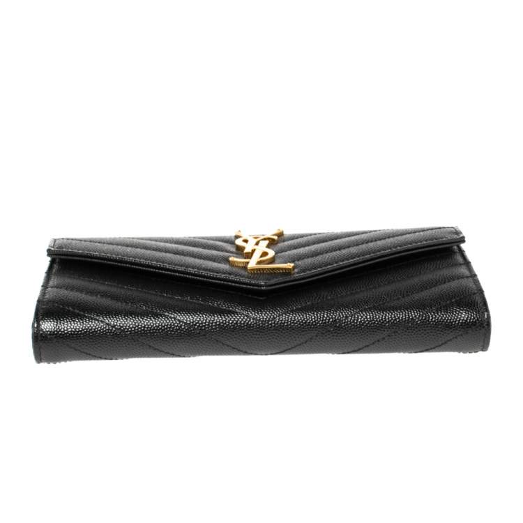 مملوكة مسبقًا Saint Laurent Black Matelassé Leather Monogram Flap Wallet
