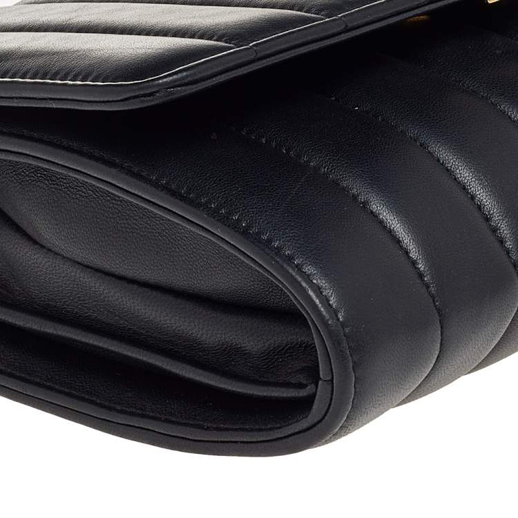 Pre Owned Saint Laurent Black Quilted Leather Vicky Wallet On Chain