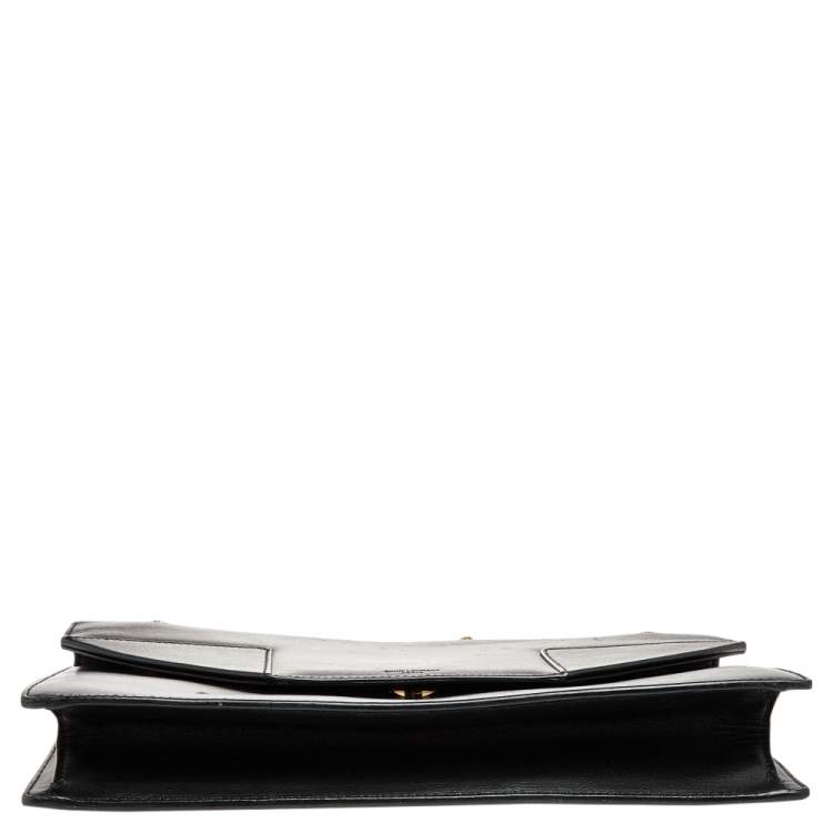 Pre Owned Saint Laurent Black Leather Betty Shoulder Bag