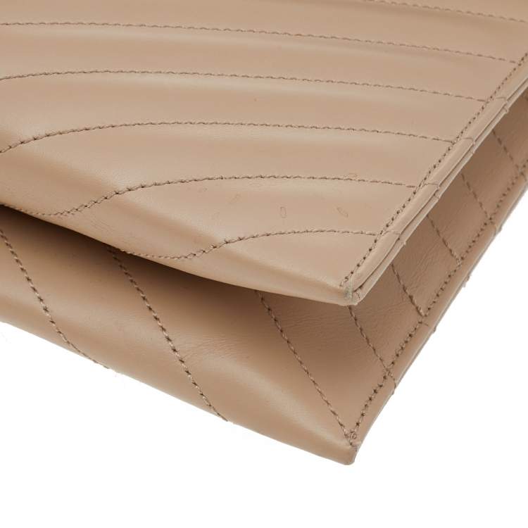 Pre Owned Saint Laurent Beige Chevron Quilted Leather Monogram Envelope Shoulder Bag