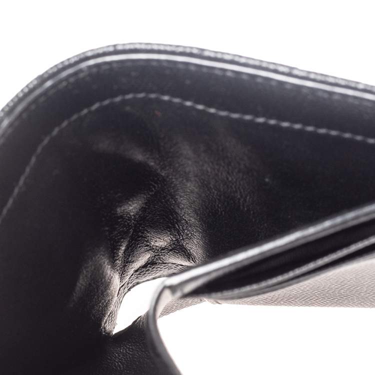 Pre Owned Saint Laurent Paris Black Matelassé Leather Monogram Zippered Card Case