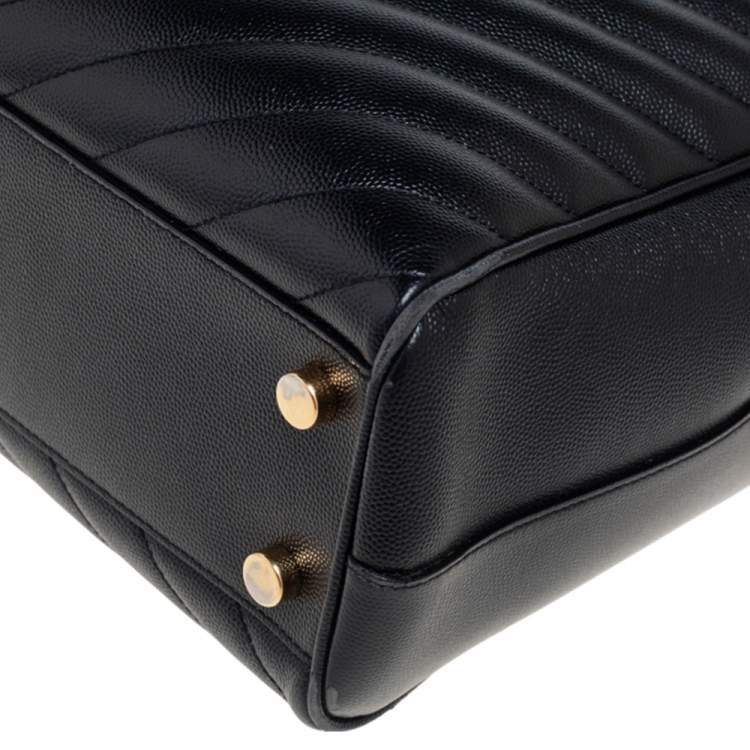 Pre Owned Saint Laurent Black Matelassé Leather Cassandre Shopper Tote