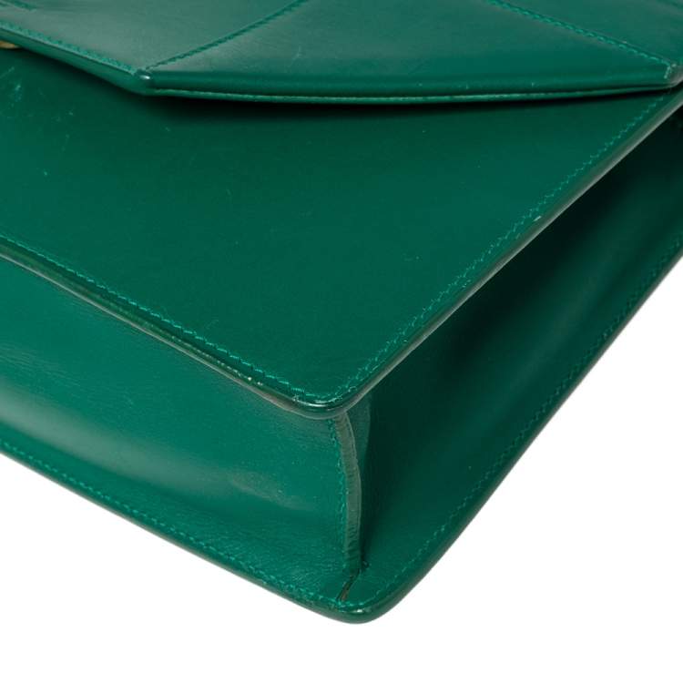Pre Owned Saint Laurent Green Leather Medium Betty Shoulder Bag