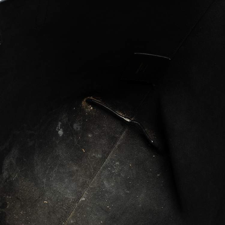 Pre Owned Saint Laurent Black Leather Shopper Tote