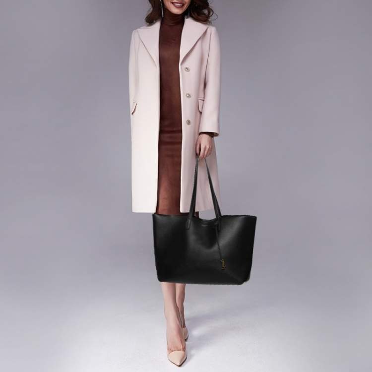Pre Owned Saint Laurent Black Leather Shopper Tote