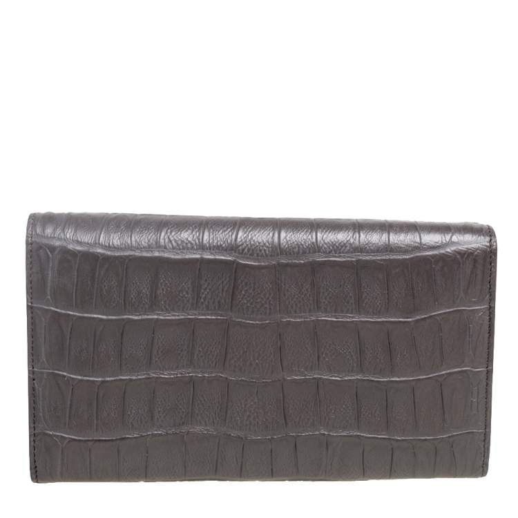 مملوكة مسبقًا Saint Laurent Grey Croc Embossed Leather Flap Wallet