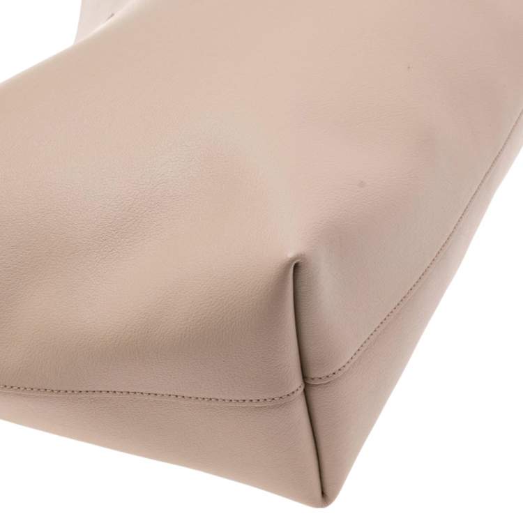 Pre Owned Saint Laurent Beige Leather Shopper Tote
