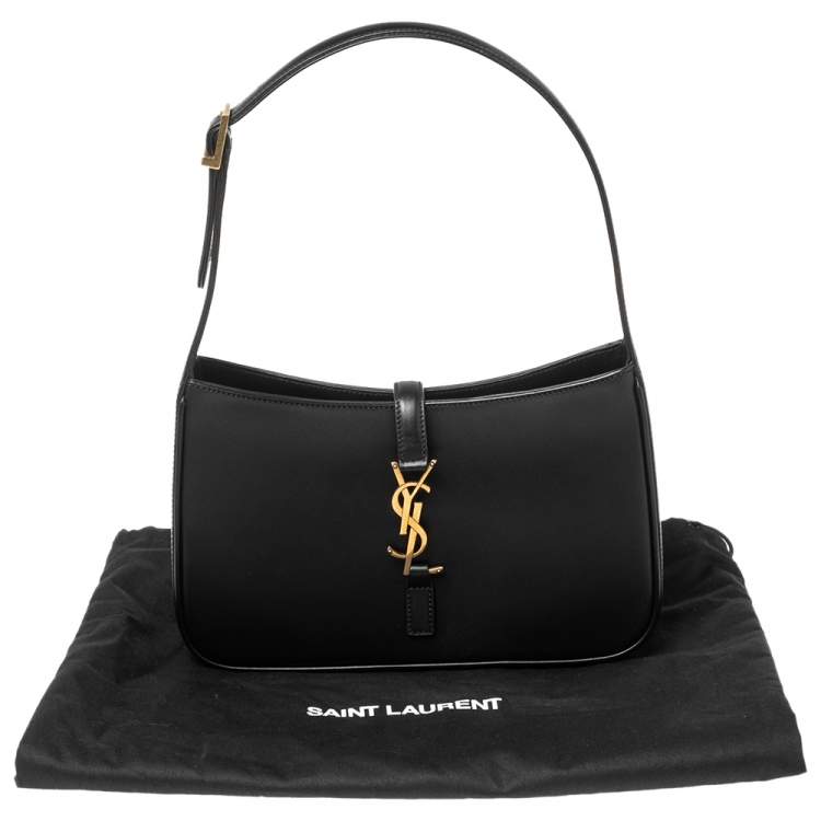Pre Owned Saint Laurent Black Leather Le 5 À 7 Hobo