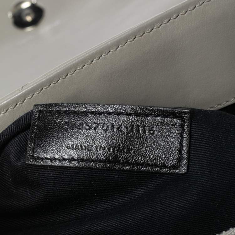 Pre Owned Saint Laurent Grey Matelassé Leather Large Loulou Shoulder Bag