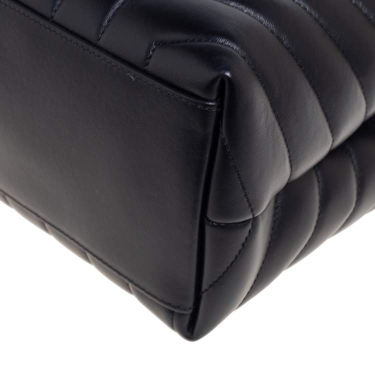 Pre Owned Saint Laurent Black Matelassé Leather Medium Loulou Shoulder Bag