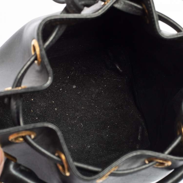 Pre Owned Saint Laurent Black Leather Emmanuelle Drawstring Bucket Bag