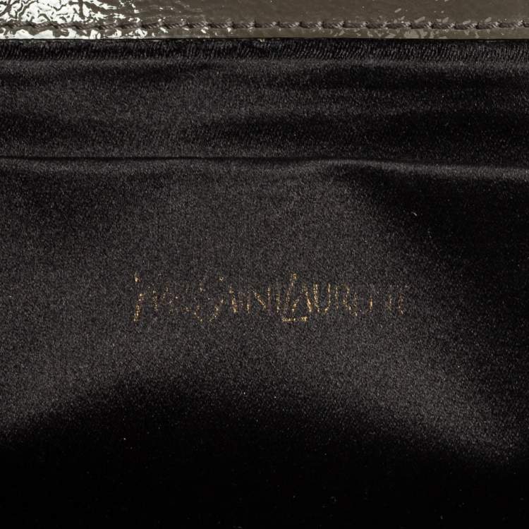 Pre Owned Yves Saint Laurent Grey Patent Leather Belle De Jour Flap Clutch