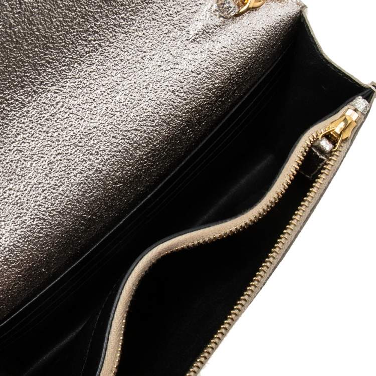 مملوكة مسبقًا Saint Laurent Gold Textured Leather Kate Tassel Wallet on Chain 
