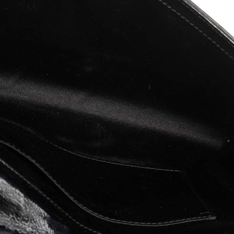 Pre Owned Yves Saint Laurent Black Patent Leather Belle De Jour Flap Clutch