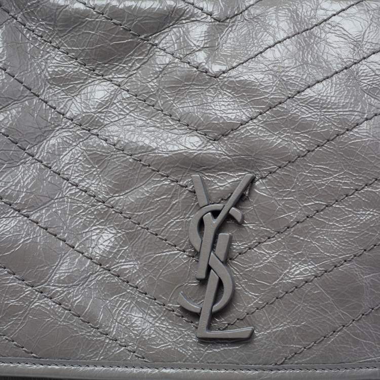 Pre Owned Saint Laurent Grey Aged Crinkled Leather Large Niki Shoulder Bag