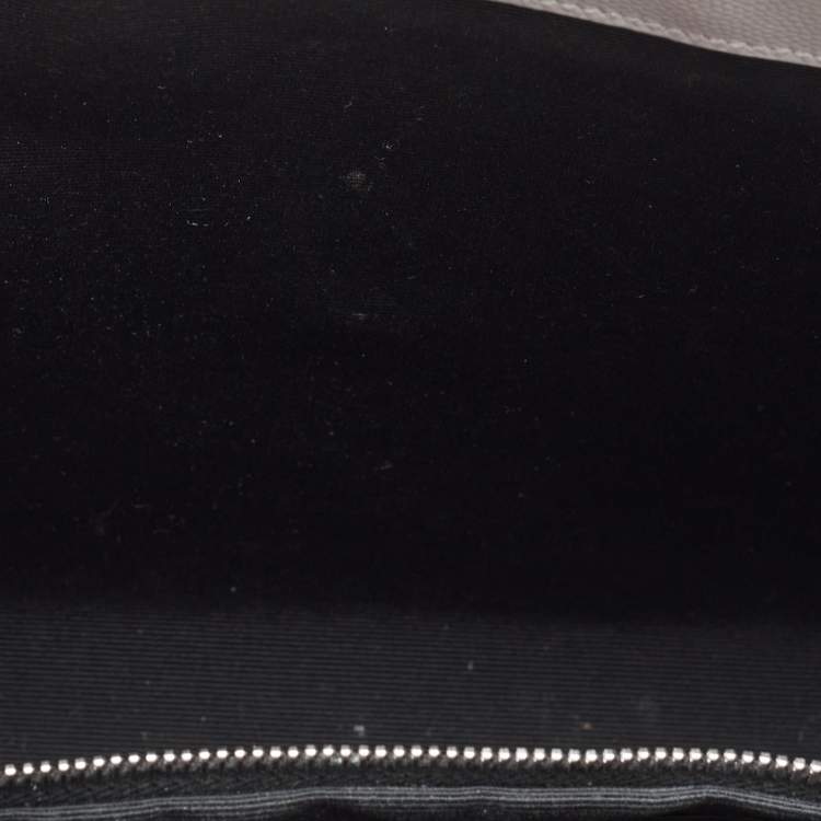 Pre Owned Saint Laurent Grey Matelassé Leather Monogram Envelope Shoulder Bag