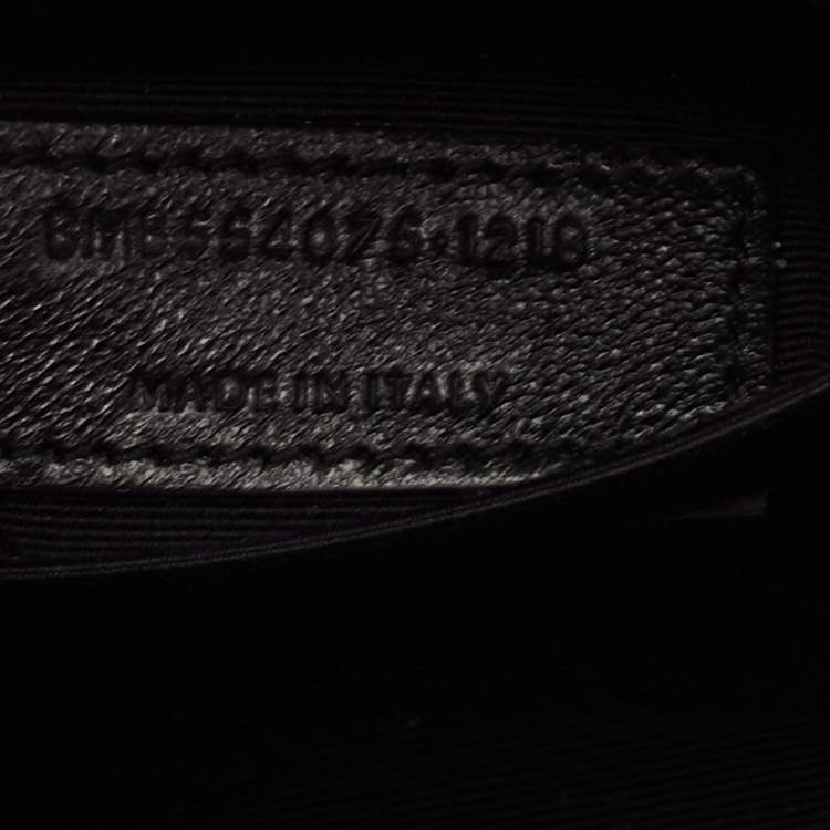 Pre Owned Saint Laurent Red Matelasse Patent Leather Toy Vicky Camera Crossbody Bag