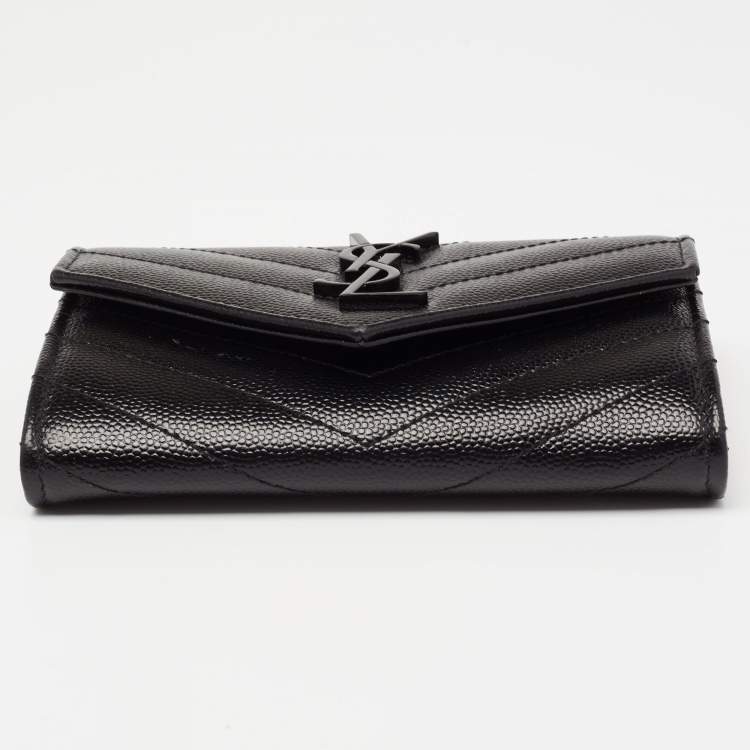 مملوكة مسبقًا Saint Laurent Black Leather Monogram Envelope Compact Wallet