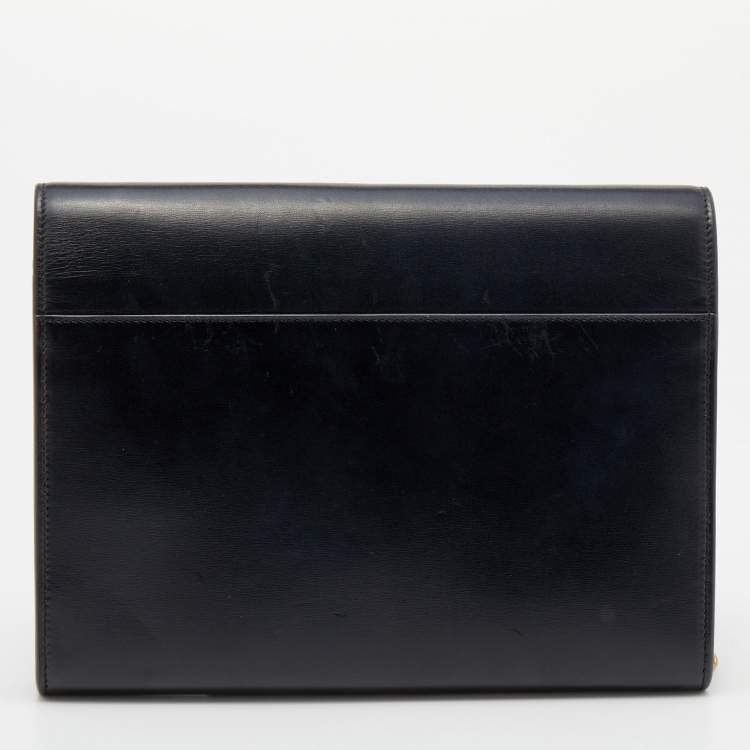 مملوكة مسبقًا Saint Laurent Black Leather Cassandra Wallet on Chain