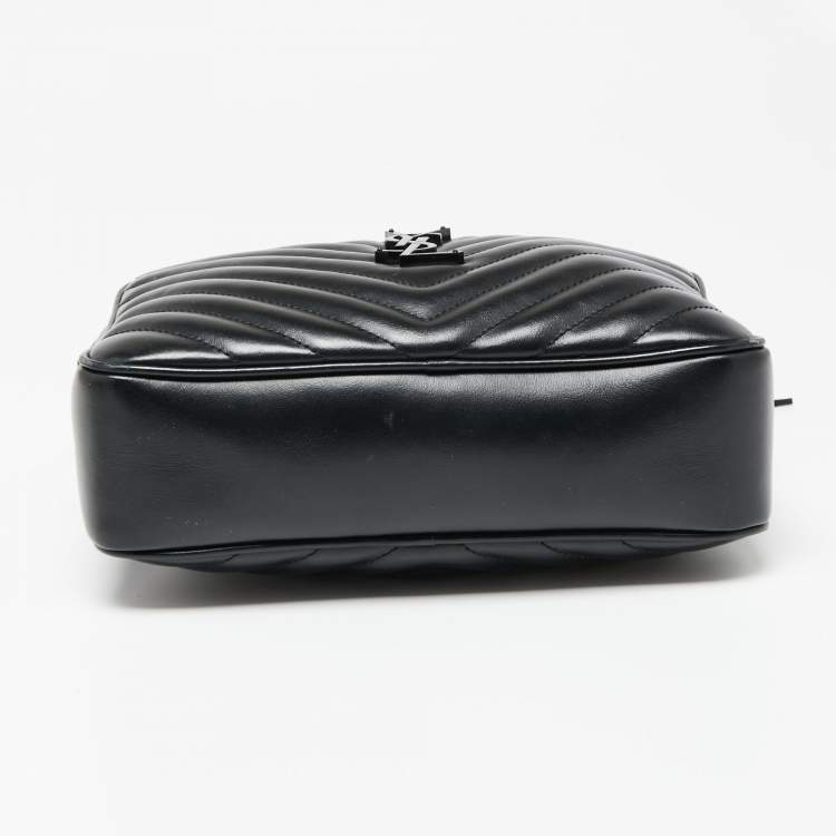 Pre Owned Saint Laurent Black Matelassé Leather Monogram Lou Camera Crossbody Bag