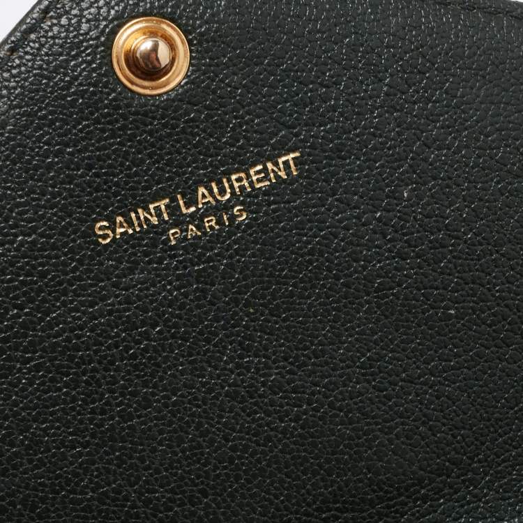 مملوكة مسبقًا Saint Laurent Dark Green Chevron Leather Cassandre Continental Wallet