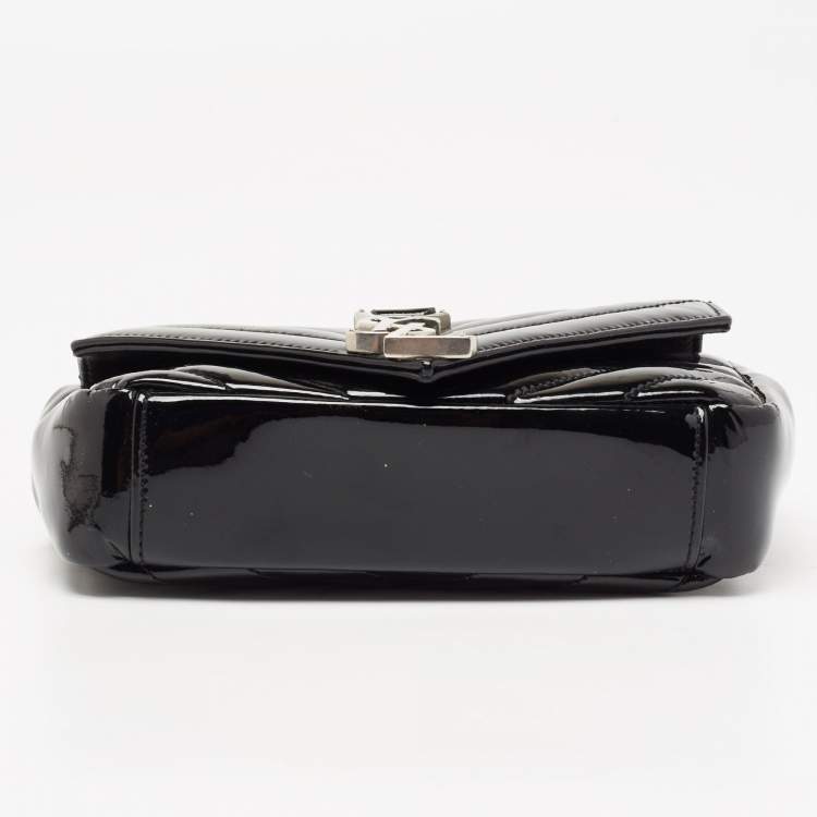Pre Owned Saint Laurent Black Matelassé Patent Leather Classic Baby Monogram Chain Bag