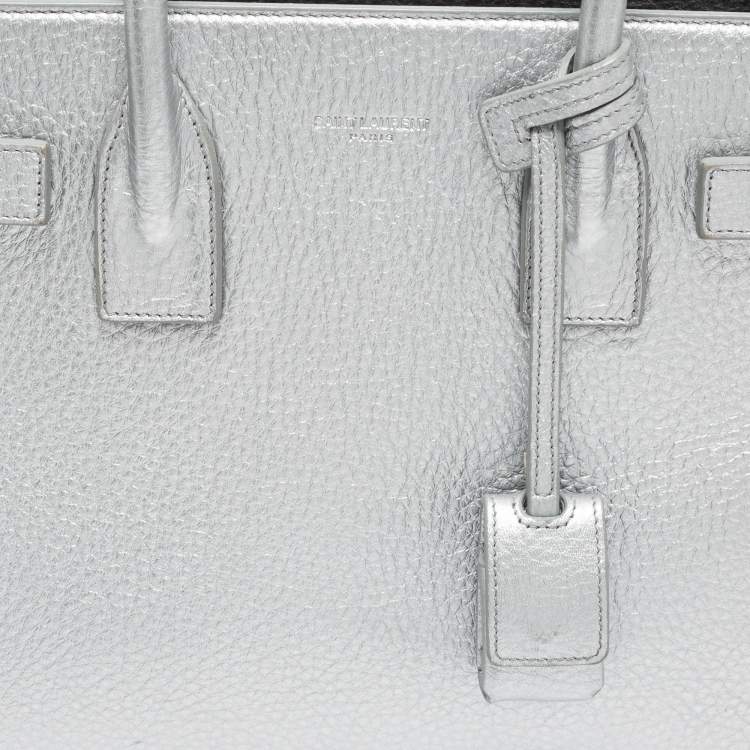 Pre Owned Saint Laurent Metallic Silver Leather Baby Classic Sac De Jour Tote