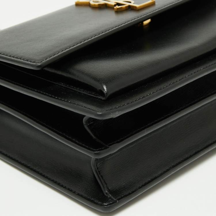 Pre Owned Saint Laurent Black Leather Medium Sunset Shoulder Bag