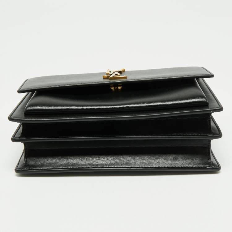 Pre Owned Saint Laurent Black Leather Medium Sunset Shoulder Bag