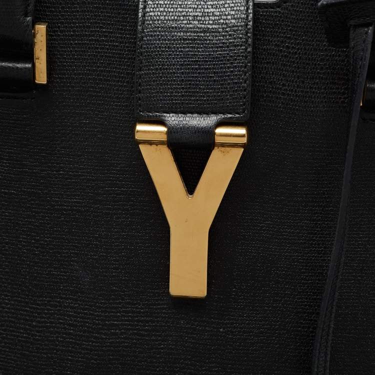 Pre Owned Saint Laurent Black Textured Leather Medium Y Cabas Chyc Tote