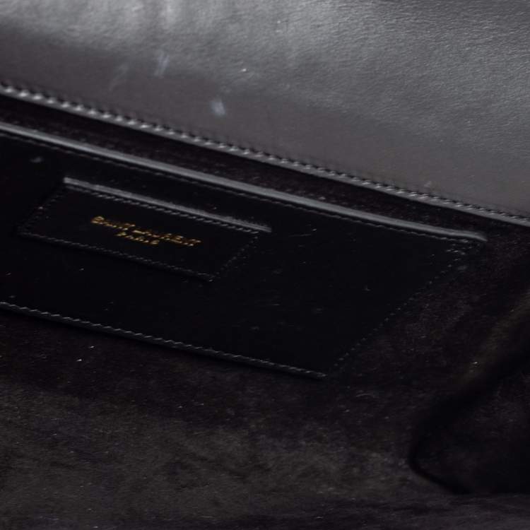 مملوكة مسبقًا Saint Laurent Black Leather Lutetia Clutch 