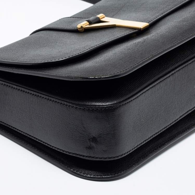 Pre Owned Saint Laurent Black Leather Chyc Flap Bag