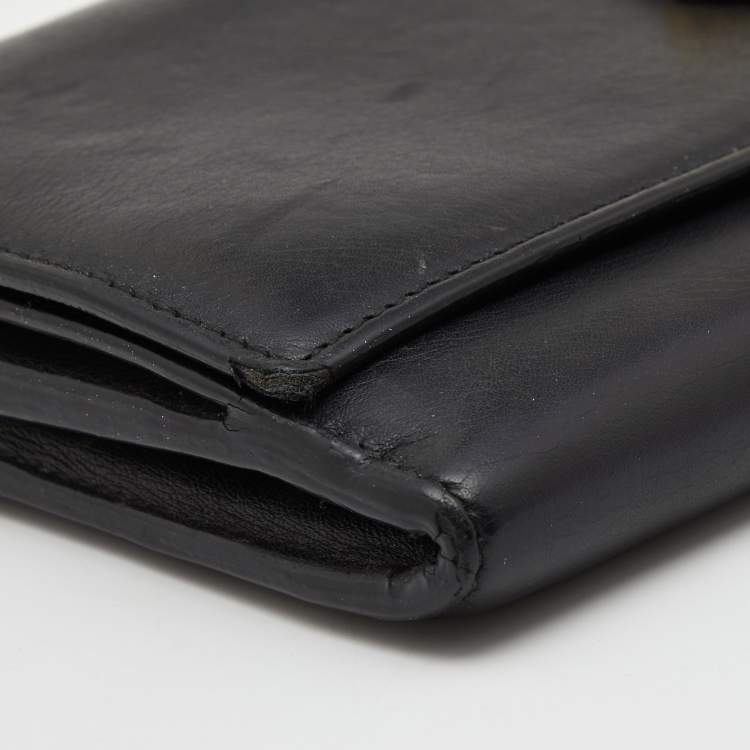 Pre Owned Saint Laurent Black Leather Ligne Y Clutch